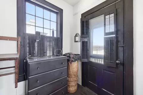 Entry Way - 50 Charlotte St, Saint Augustine, FL 32084 photo 5 of 7