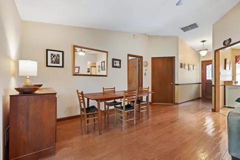 Dining - 121 Neptune Rd, Saint Augustine, FL 32086 photo 2 of 3