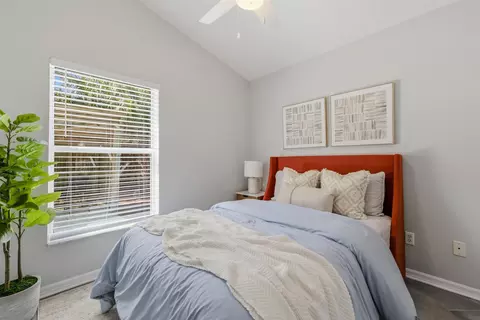 Bedroom - 207 11th St, Saint Augustine, FL 32080 photo 3 of 3