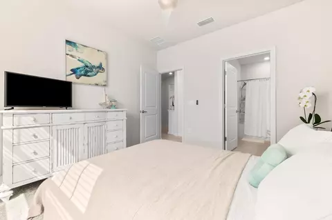 Bedroom - 165 Myrtle Oak Ct, Saint Augustine, FL 32092 photo 2 of 11