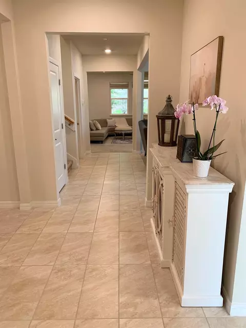 Entry Way - 165 Myrtle Oak Ct, Saint Augustine, FL 32092 photo 1 of 4