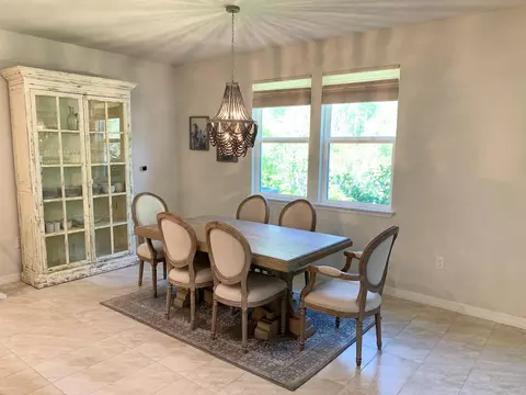 Dining - 165 Myrtle Oak Ct, Saint Augustine, FL 32092 photo 3 of 4
