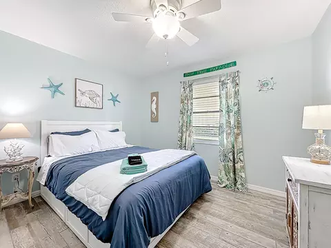 Bedroom - 30 Brigantine Ct, Saint Augustine, FL 32080 photo 5 of 7