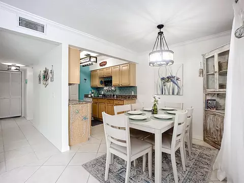 Dining - 30 Brigantine Ct, Saint Augustine, FL 32080 photo 2 of 5