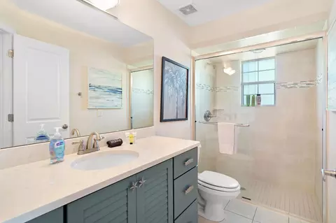 Bath - 7101 Middleton Ave, Saint Augustine, FL 32080 photo 3 of 5
