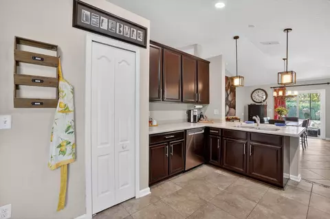 Kitchen - 137 Fallen Timber Way, Saint Augustine, FL 32084 photo 2 of 4