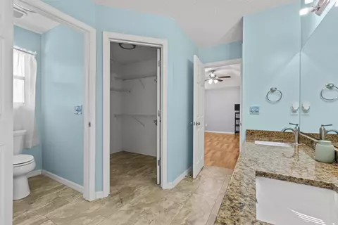 Bath - 4025 Red Pine Ln, Saint Augustine, FL 32086 photo 2 of 5
