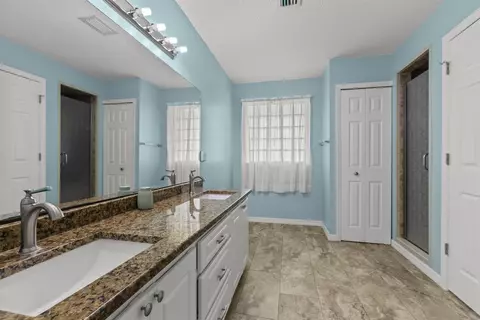 Bath - 4025 Red Pine Ln, Saint Augustine, FL 32086 photo 1 of 5