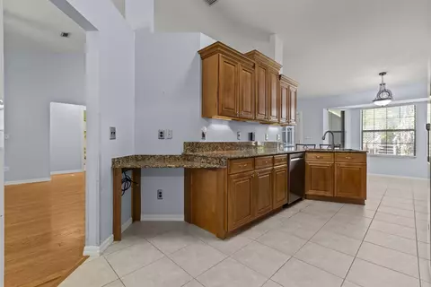 Kitchen - 4025 Red Pine Ln, Saint Augustine, FL 32086 photo 4 of 5