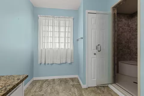 Bath - 4025 Red Pine Ln, Saint Augustine, FL 32086 photo 3 of 5