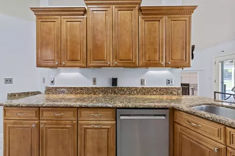 Kitchen - 4025 Red Pine Ln, Saint Augustine, FL 32086 photo 3 of 5