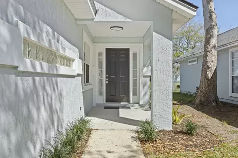 Exterior - 428 Chamberlain Dr, Saint Augustine, FL 32086 photo 3 of 9