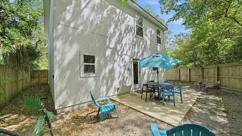 Exterior - 241 Columbus St, Saint Augustine, FL 32084 photo 6 of 9