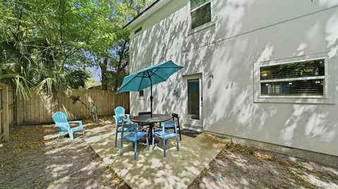 Exterior - 241 Columbus St, Saint Augustine, FL 32084 photo 5 of 9