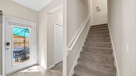 Entry Way - 241 Columbus St, Saint Augustine, FL 32084 photo 5 of 5