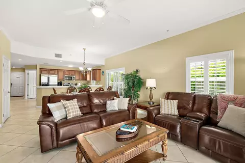 Living - 264 Gibraltar Ct #101, Saint Augustine, FL 32080 photo 1 of 2