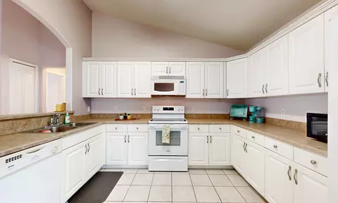 Kitchen - 330 Segovia, Saint Augustine, FL 32086 photo 2 of 3