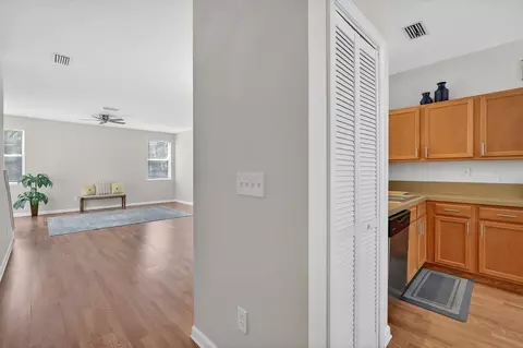 Entry Way - 112 Bay Bridge Dr, Saint Augustine, FL 32080 photo 4 of 6