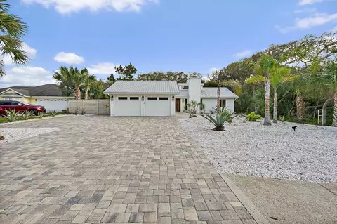 Exterior - 27 Ocean Trace Rd, Saint Augustine, FL 32080 photo 4 of 18