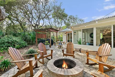Exterior - 27 Ocean Trace Rd, Saint Augustine, FL 32080 photo 7 of 18