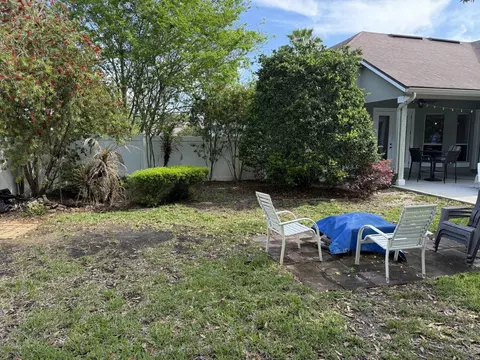 Exterior - 356 Palmas Cir, Saint Augustine, FL 32086 photo 6 of 7