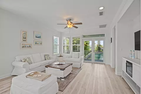 Living - 110 Sunset Cir, Saint Augustine, FL 32080 photo 2 of 5
