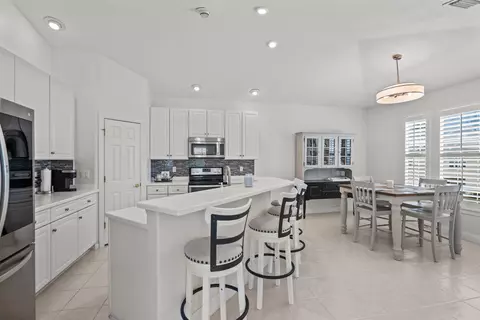 Kitchen - 110 Sunset Cir, Saint Augustine, FL 32080 photo 1 of 4