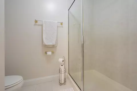 Bath - 110 Sunset Cir, Saint Augustine, FL 32080 photo 6 of 6