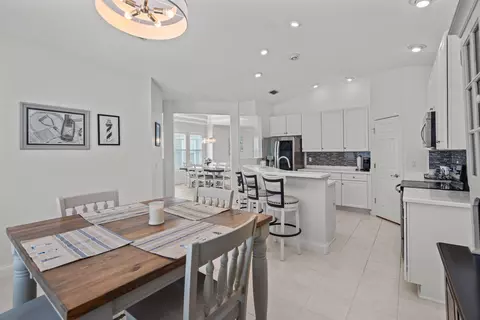 Dining - 110 Sunset Cir, Saint Augustine, FL 32080 photo 5 of 6