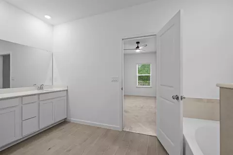 Bath - 55 River Strand Ln, Saint Augustine, FL 32084 photo 2 of 3