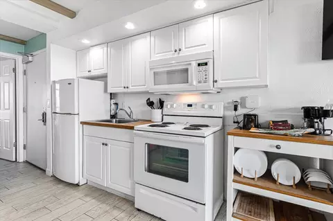 Kitchen - 6970 A1a S 312, Saint Augustine, FL 32080 photo 1 of 3