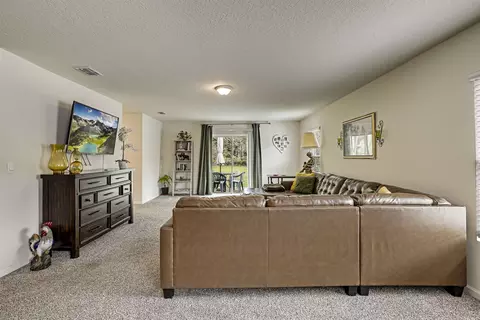 Living - 56 Cannon Ball Dr, Saint Augustine, FL 32084 photo 2 of 3