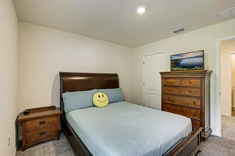 Bedroom - 56 Cannon Ball Dr, Saint Augustine, FL 32084 photo 9 of 9