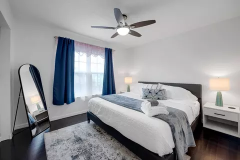 Bedroom - 16 12th St #C, Saint Augustine, FL 32080 photo 5 of 10