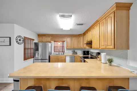 Kitchen - 16 12th St #C, Saint Augustine, FL 32080 photo 3 of 4