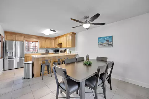 Dining - 16 12th St #C, Saint Augustine, FL 32080 photo 2 of 3