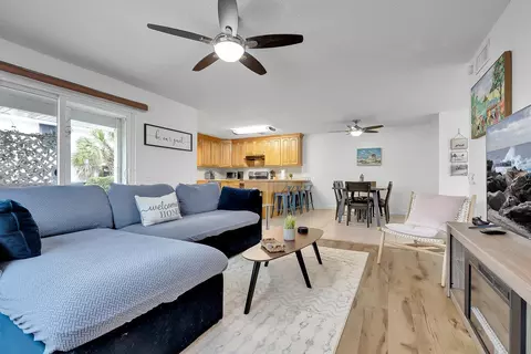 Living - 16 12th St #C, Saint Augustine, FL 32080 photo 6 of 7
