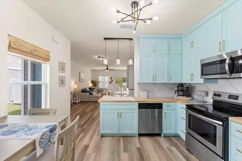 Kitchen - 249 Whitland Way, Saint Augustine, FL 32086 photo 5 of 5