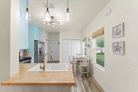 Kitchen - 249 Whitland Way, Saint Augustine, FL 32086 photo 2 of 5