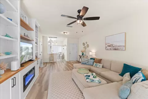 Living - 249 Whitland Way, Saint Augustine, FL 32086 photo 4 of 5
