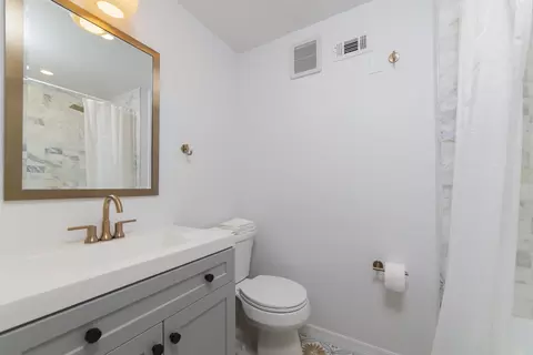 Bath - 22 Montrano Ave, Saint Augustine, FL 32080 photo 9 of 9