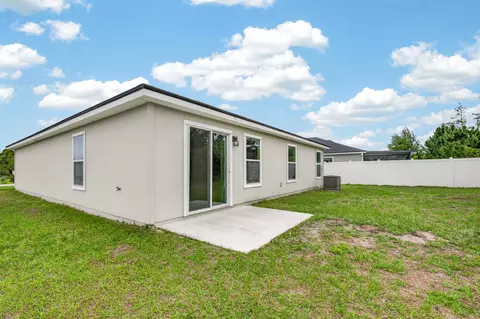 Exterior - 32 Green Palm Ct, Saint Augustine, FL 32086 photo 3 of 5