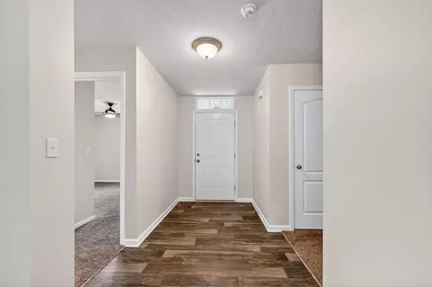 Entry Way - 32 Green Palm Ct, Saint Augustine, FL 32086 photo 2 of 3
