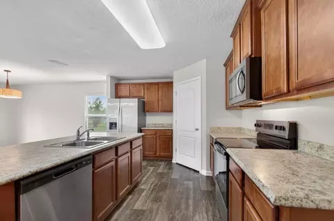 Kitchen - 32 Green Palm Ct, Saint Augustine, FL 32086 photo 2 of 5