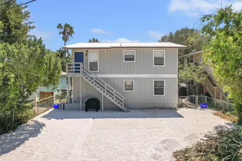207 9th St, Saint Augustine, FL 32080