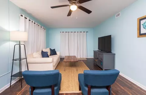 Living - 207 9th St, Saint Augustine, FL 32080 photo 9 of 9