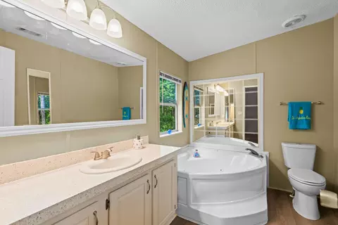 Bath - 2130 Carter Rd, Saint Augustine, FL 32084 photo 4 of 7