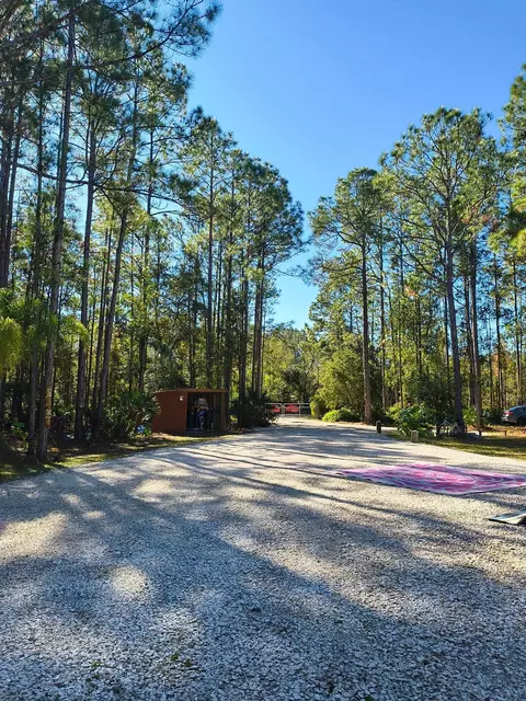 Exterior - 2130 Carter Rd, Saint Augustine, FL 32084 photo 13 of 16