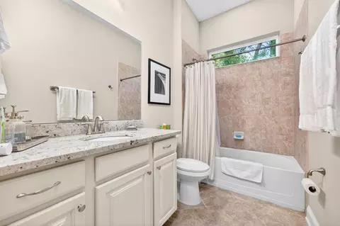 Bath - 63 Derecho Ln, Saint Augustine, FL 32095 photo 5 of 6