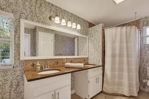Bath - 205 Zoratoa Ave, Saint Augustine, FL 32080 photo 1 of 5